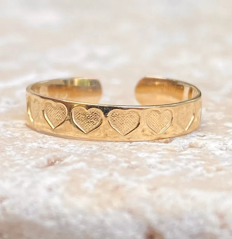 14KT Yellow Gold Embossed Hearts Design Toe Ring