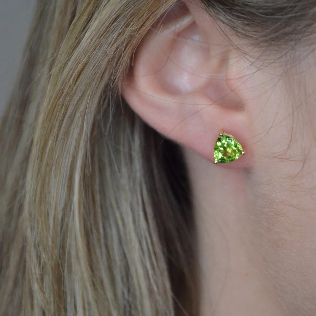 2.50ct Peridot 14K Gold Trillion Stud Earrings