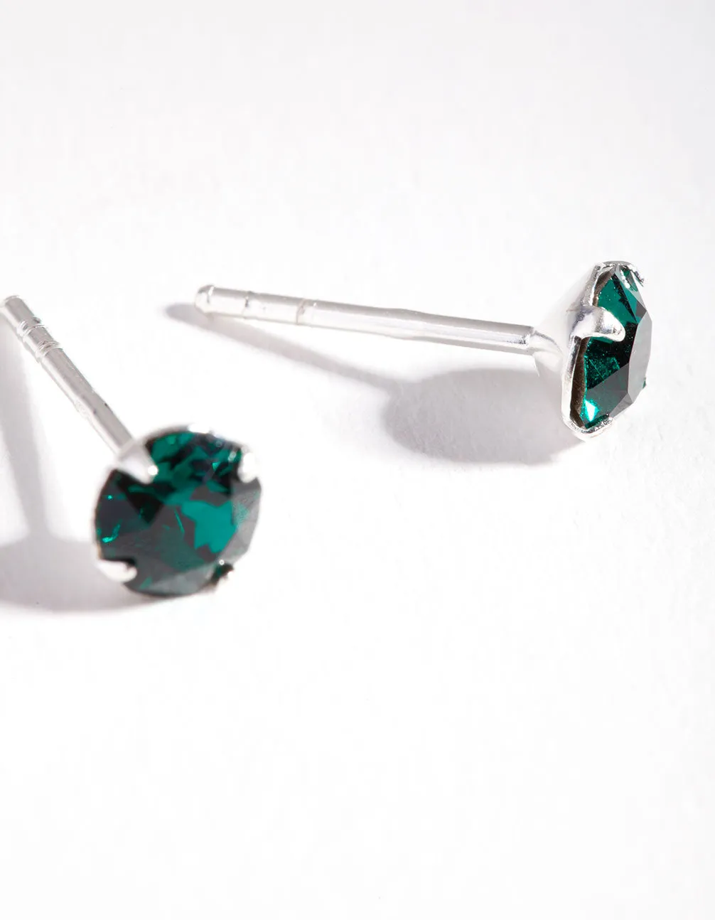 5mm Emerald Stud Earrings