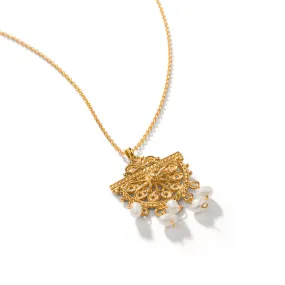 Alia Pearl Chain Necklace