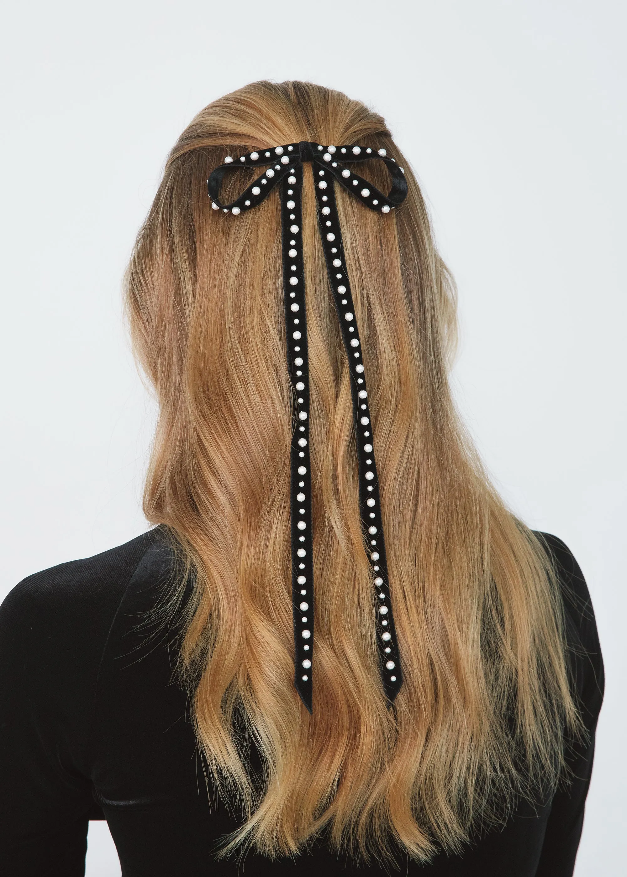 Annalee Bow Barrette -- Black Pearl