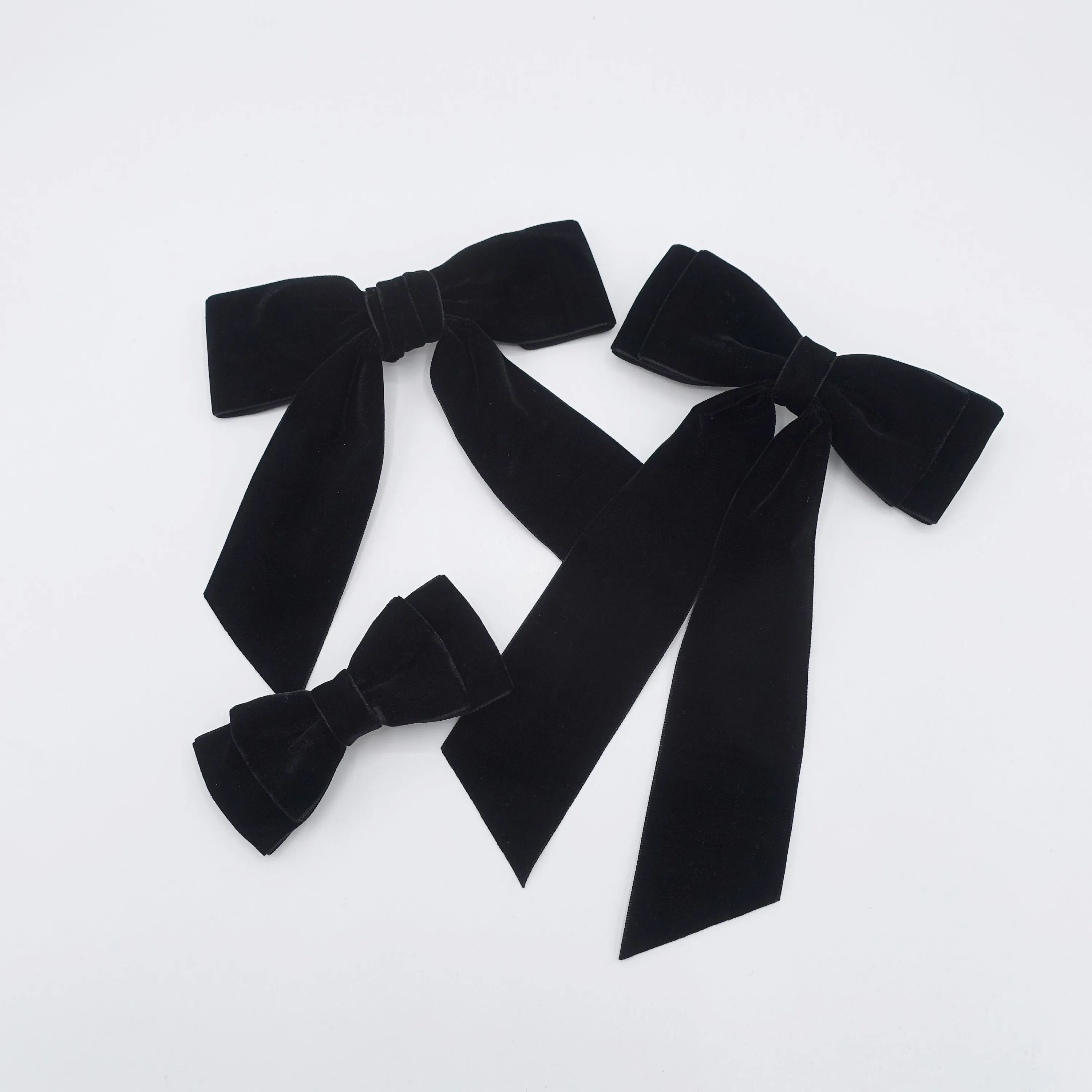 Black velvet hair bow, Naomi hair bow, practical hair bow, must-have hair bow for women