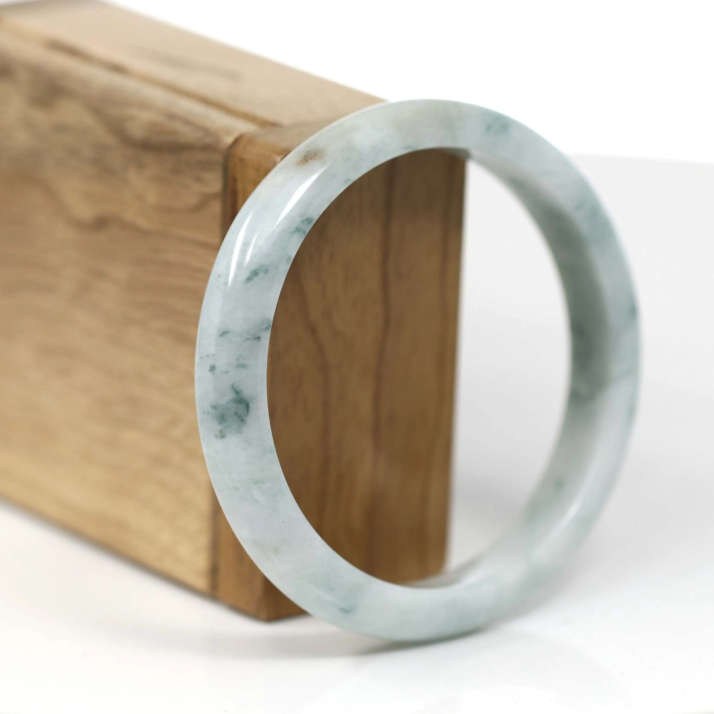 Burmese Blue-Green Jade Jadeite Bangle Bracelet (59.57 mm) T189