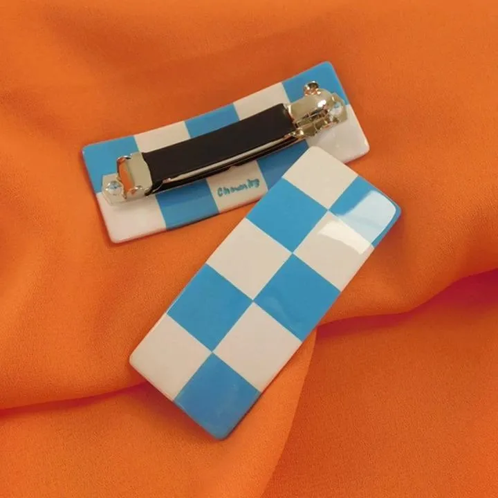 Checker clip