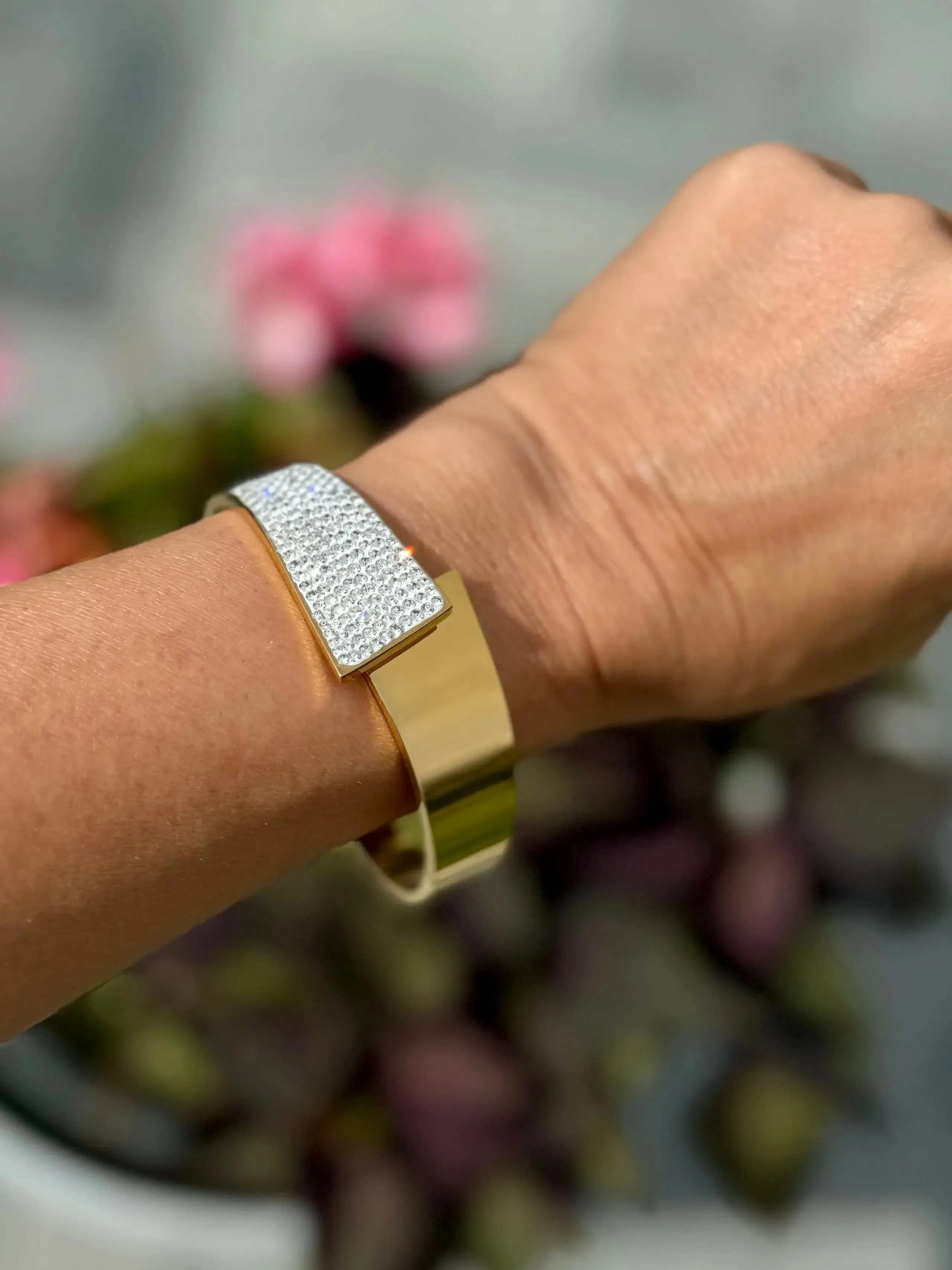 Dream Big Bracelet - Gold
