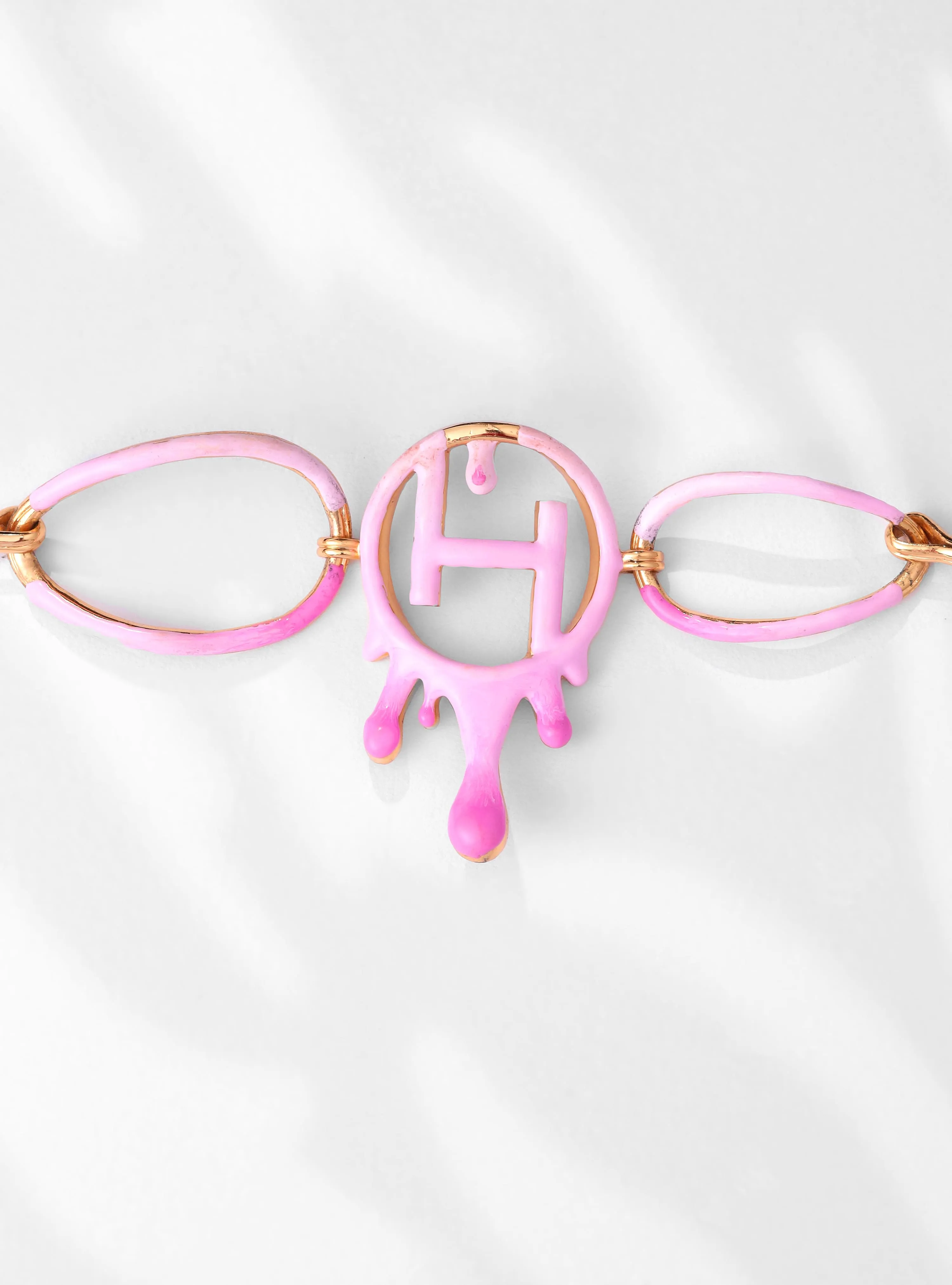 Drip OH Link Choker In Bubblegum Pink