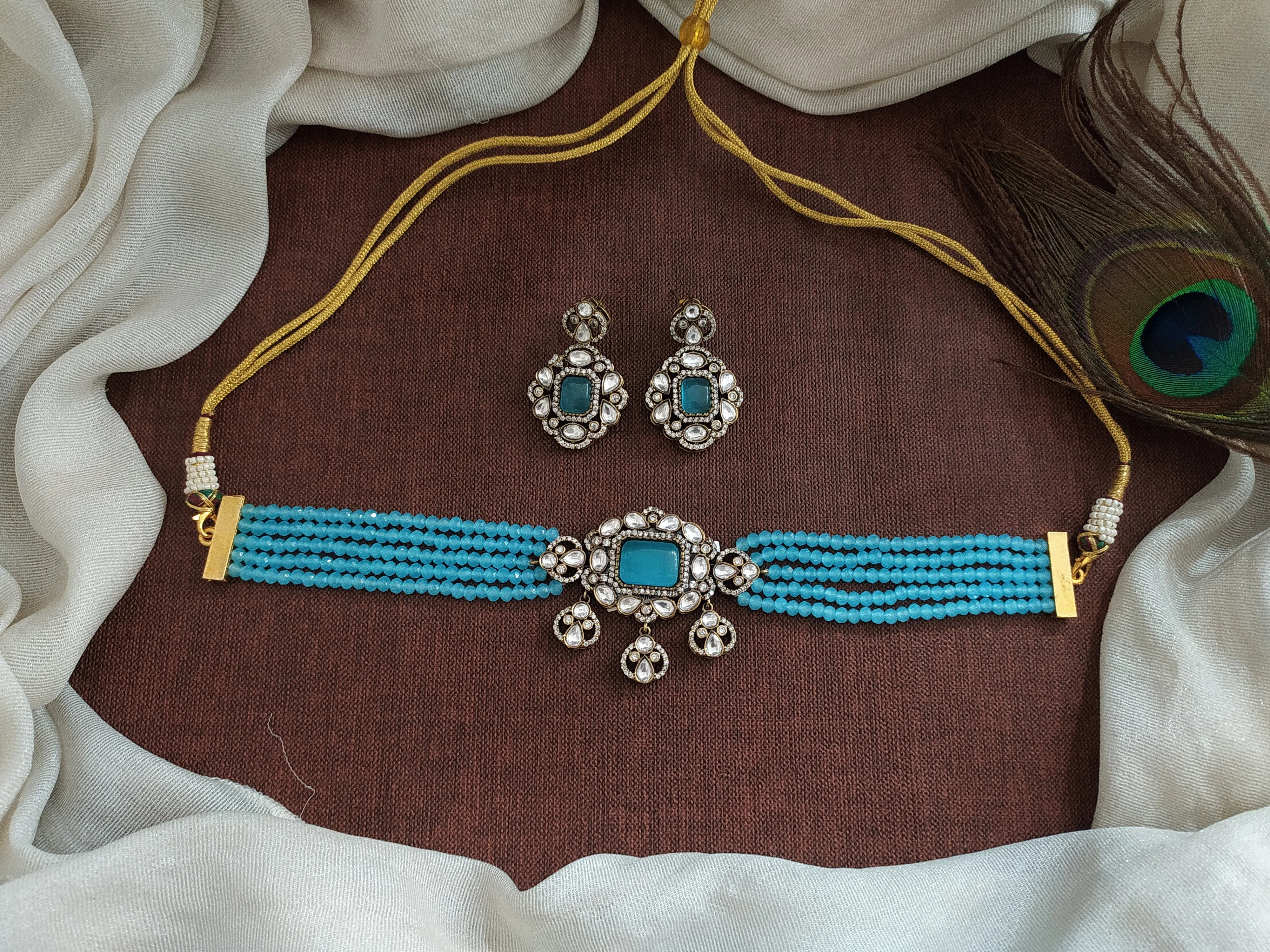 Elegant Onyx Beads Victorian Diamond Choker Sets