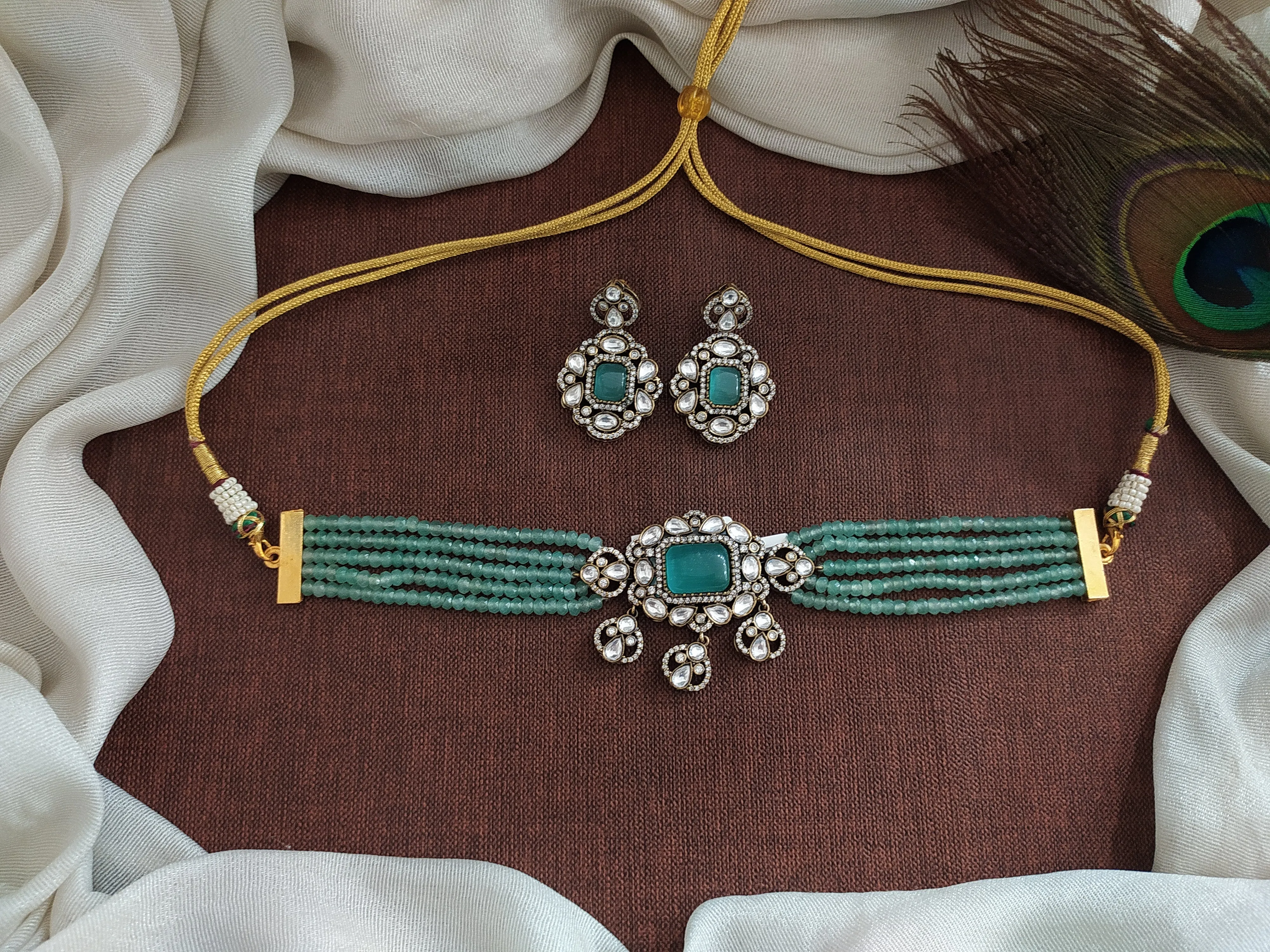 Elegant Onyx Beads Victorian Diamond Choker Sets