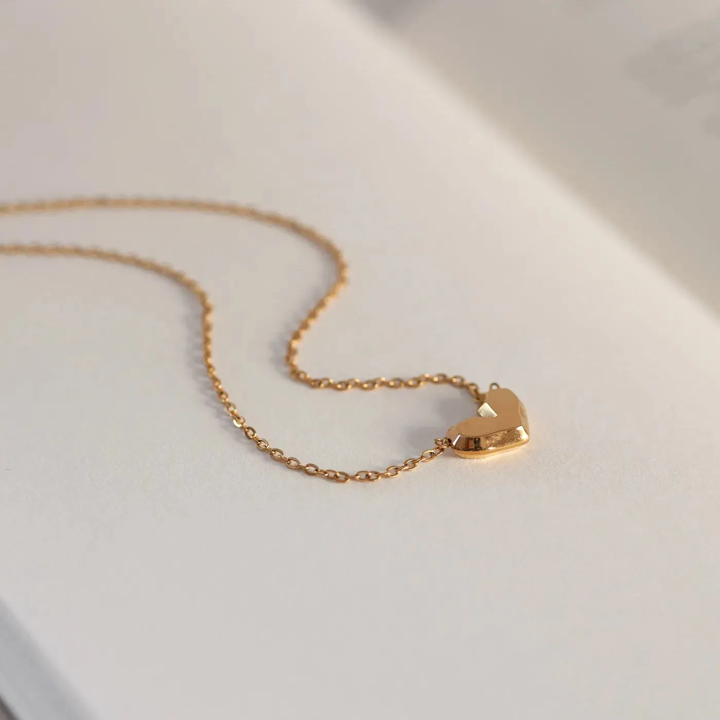 Eloise - Simple Heart Necklace Stainless Steel