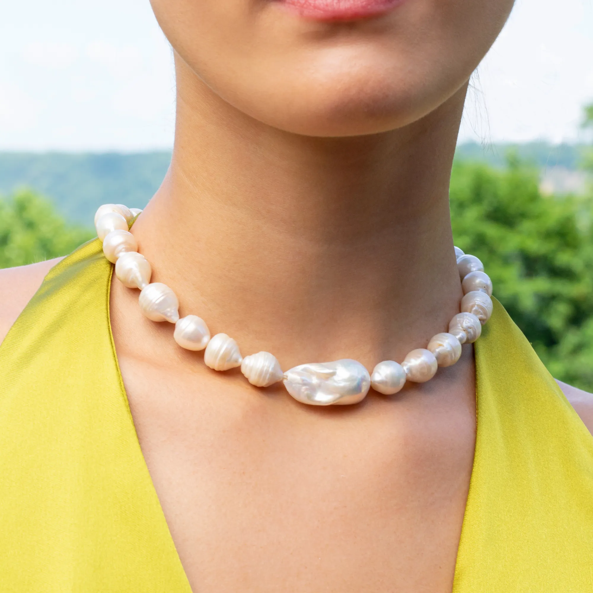 Emma Baroque Pearl Necklace