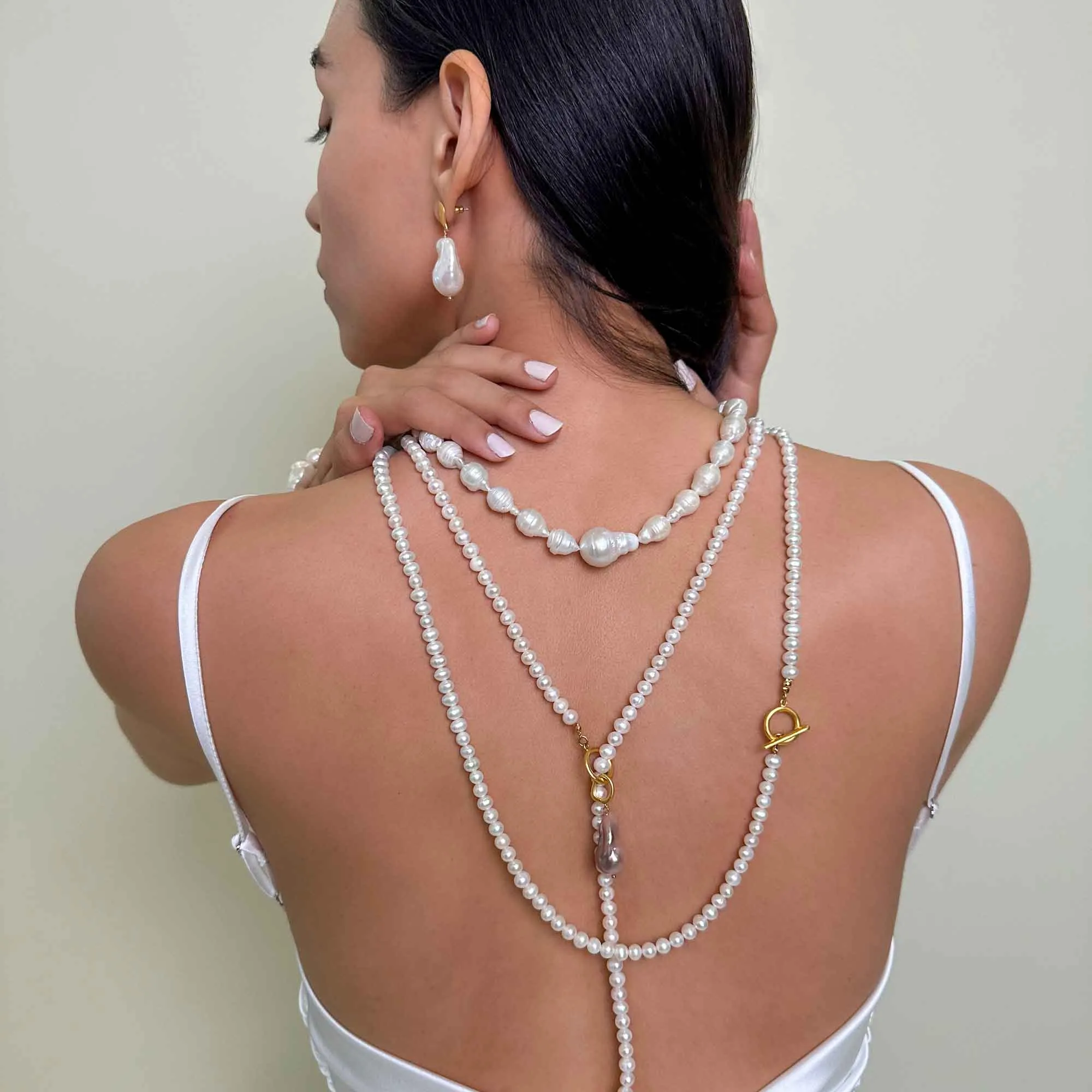 Emma Baroque Pearl Necklace