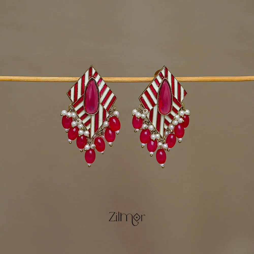 FS1011250 - Pearl Beads hanging Stud Earrings