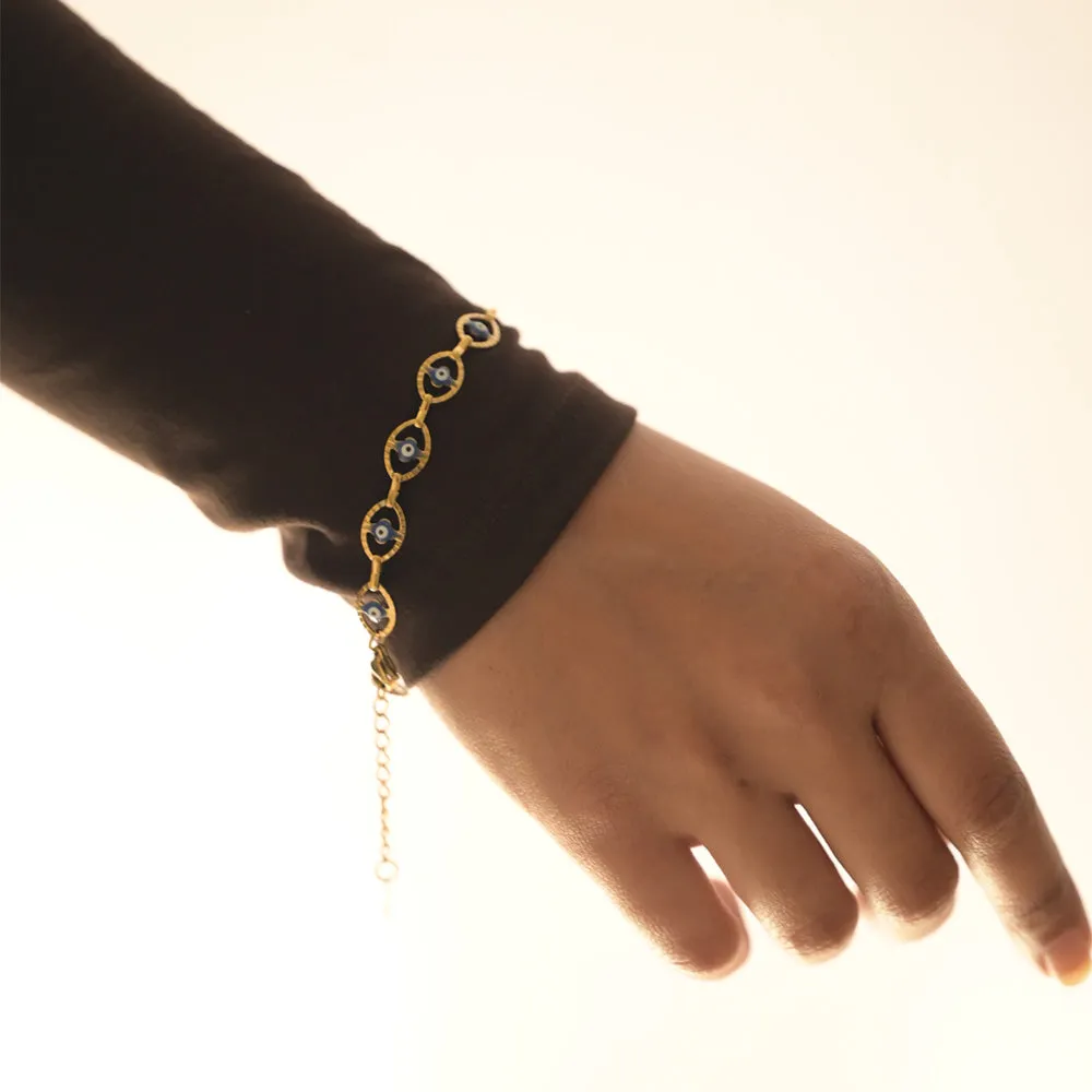 Gleaming Gaze Bracelet