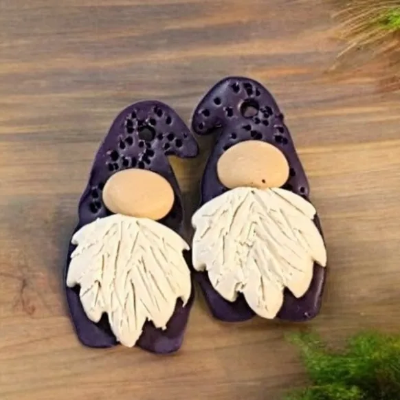 Gnome Clay hook earrings - Silver