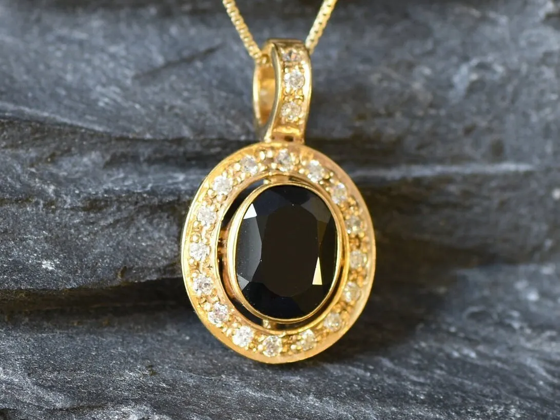 Gold Onyx Pendant - Natural Onyx Necklace - Black Vintage Pendant