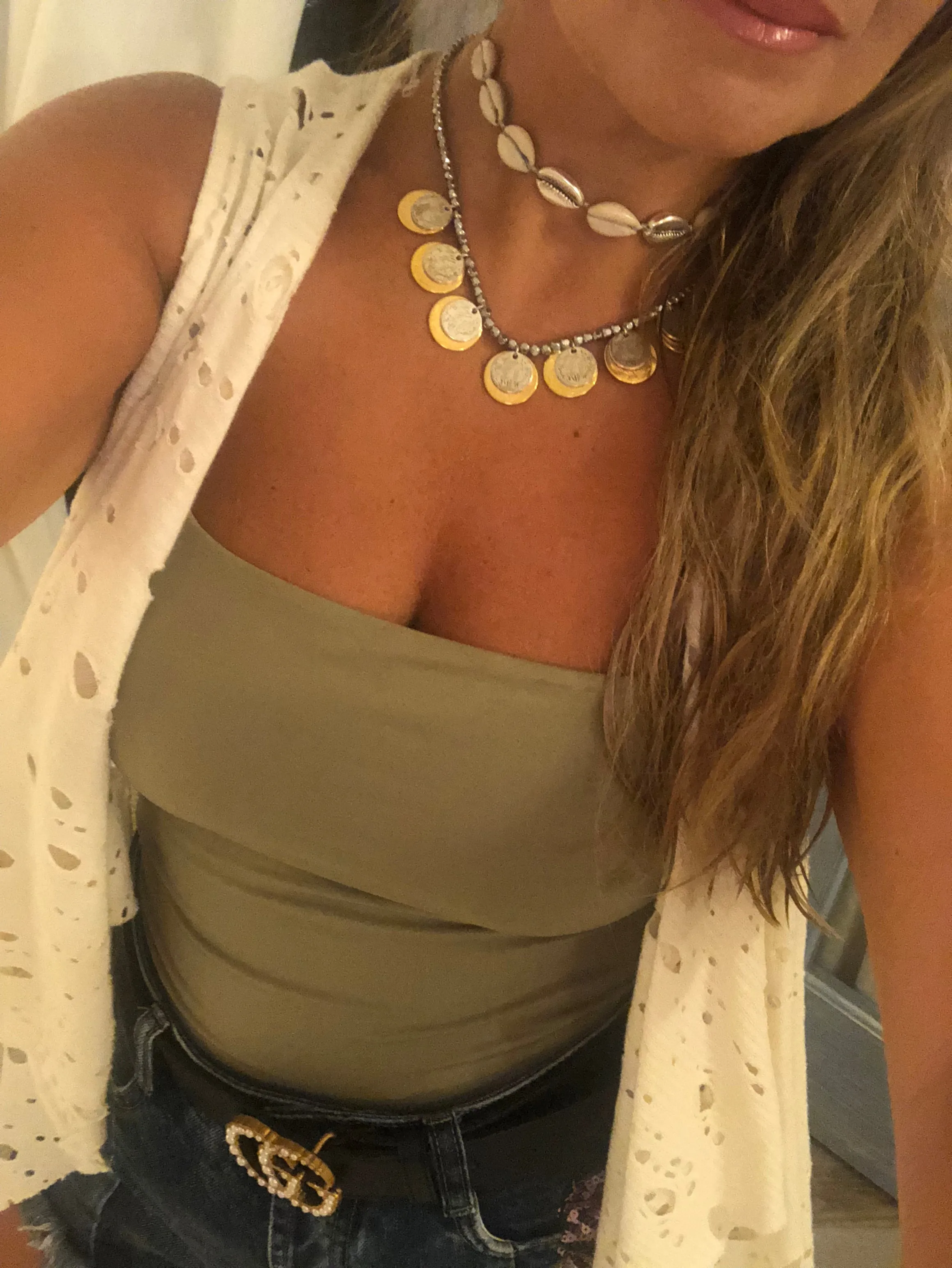 Gun Metal Shell Choker