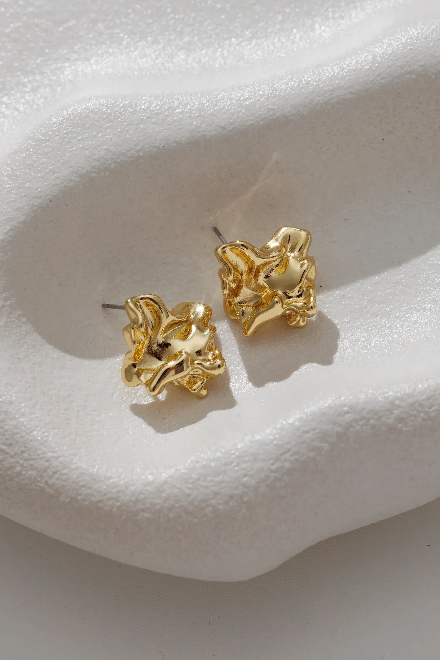 LIBERTE Emberly Earring GOLD