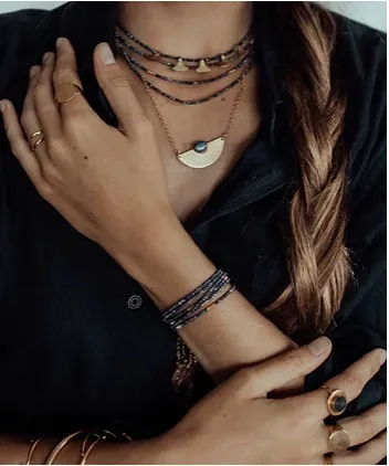 MARIE LAPIS LAZULI NECKLACE