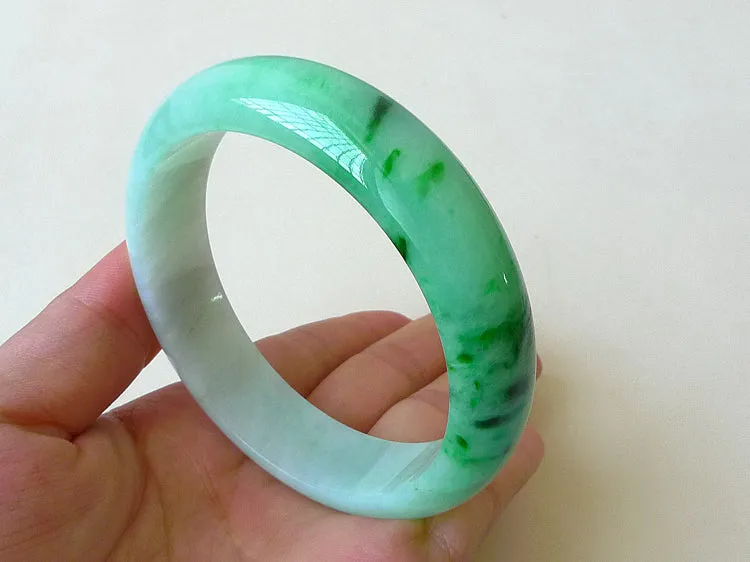 Natural Jade Bangle Jadeite Bangle Internal Diameter 55.3mm BER344