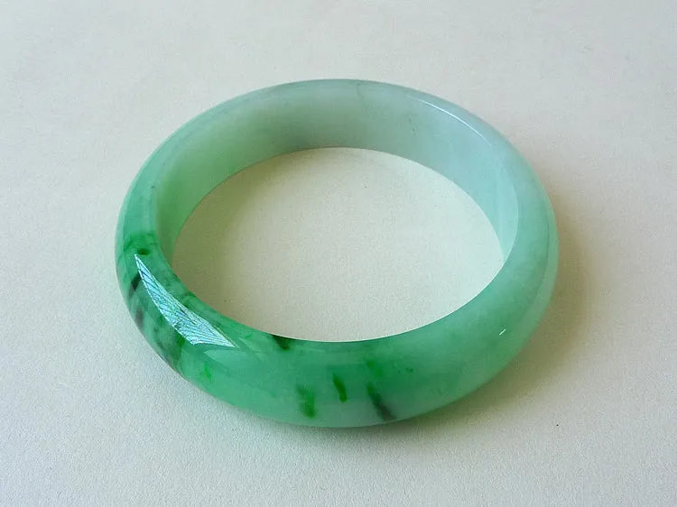 Natural Jade Bangle Jadeite Bangle Internal Diameter 55.3mm BER344