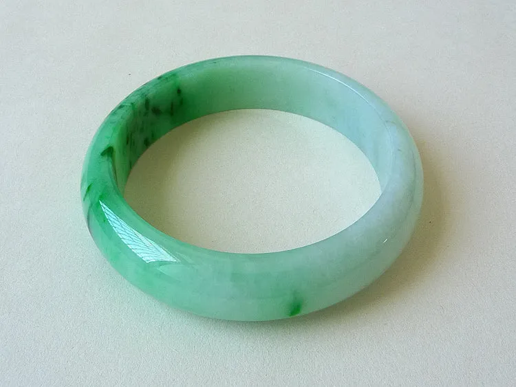 Natural Jade Bangle Jadeite Bangle Internal Diameter 55.3mm BER344