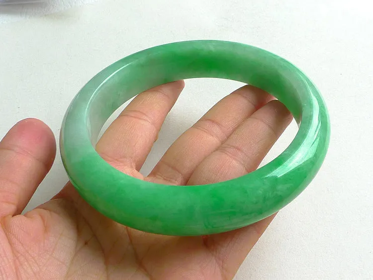 Natural Jade Bangle Jadeite Bangle Internal Diameter 80.5mm BER490