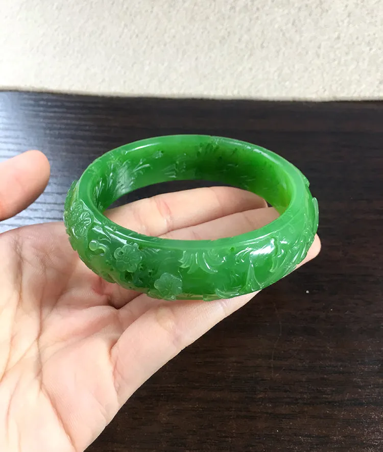 Natural Jade Bangle Nephrite Bangle Internal Diameter 62mm NBE039
