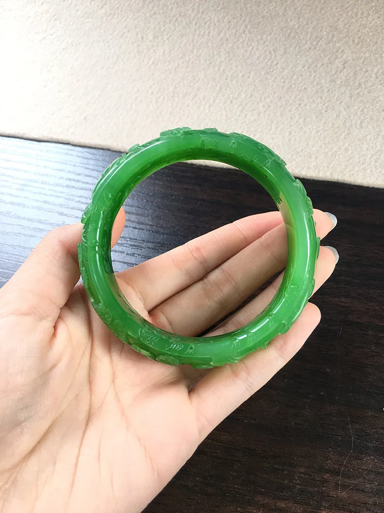 Natural Jade Bangle Nephrite Bangle Internal Diameter 62mm NBE039