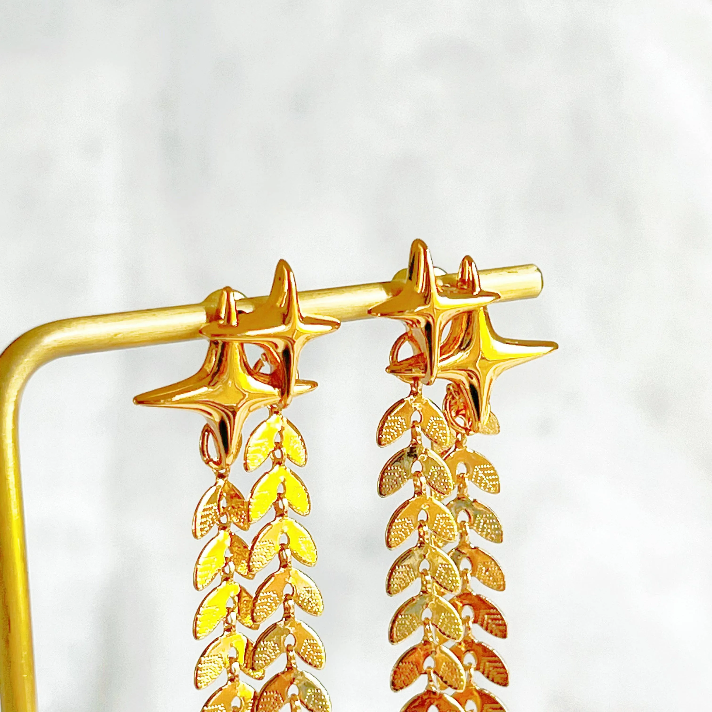 Ninaouity Shining Star Drop Earrings