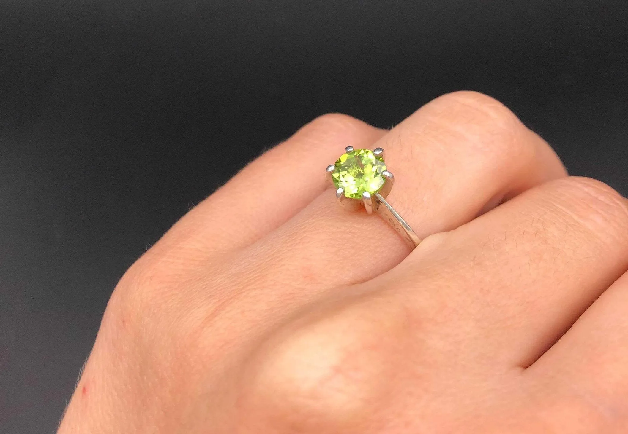 Peridot Ring - Round Green Ring - Classic Promise Ring