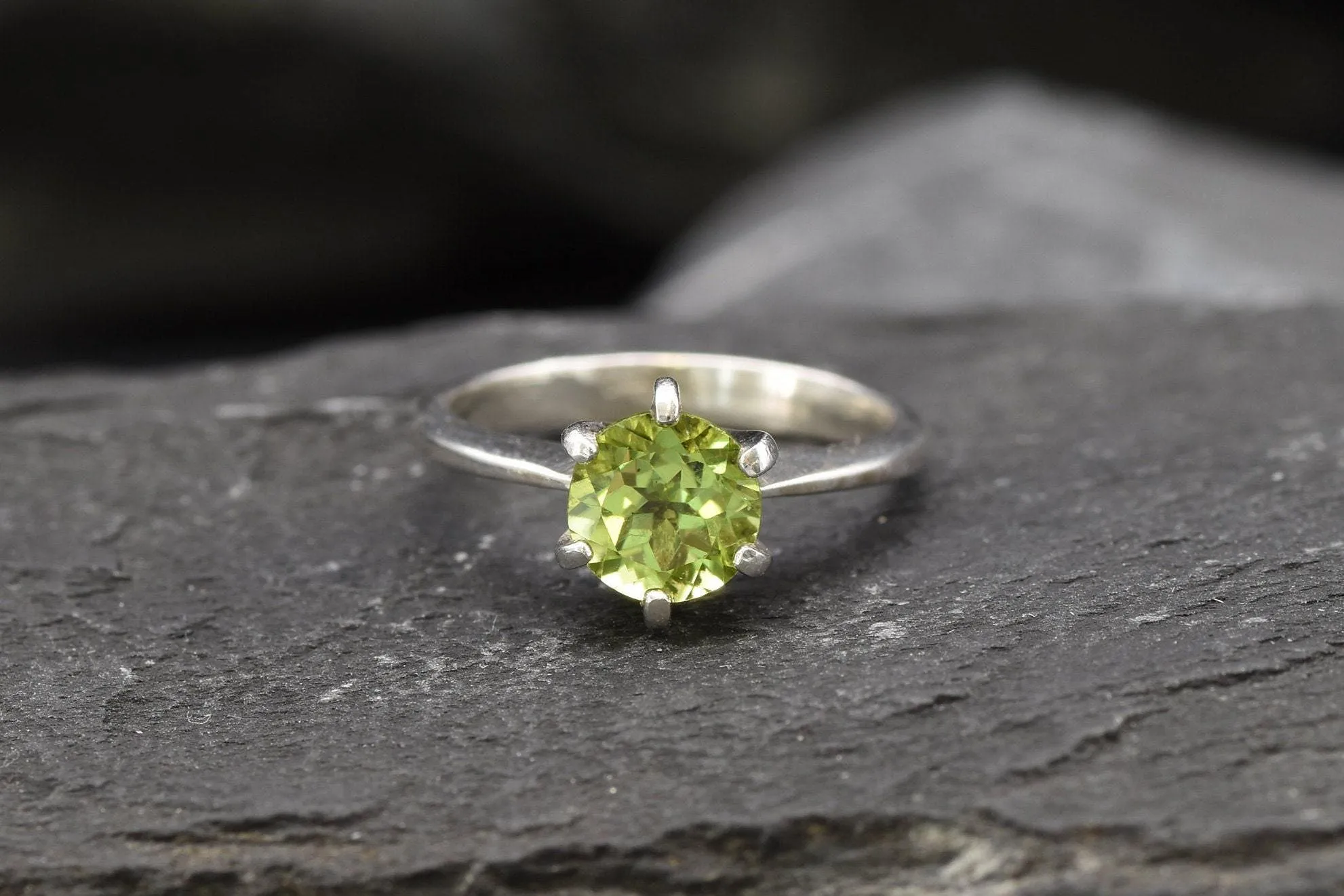Peridot Ring - Round Green Ring - Classic Promise Ring