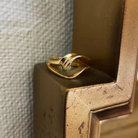 Plumb Gold Legacy Wave Ring