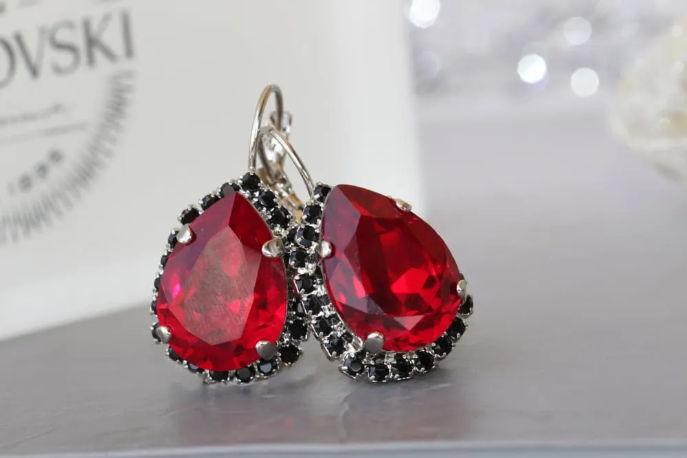 RED BLACK EARRINGS