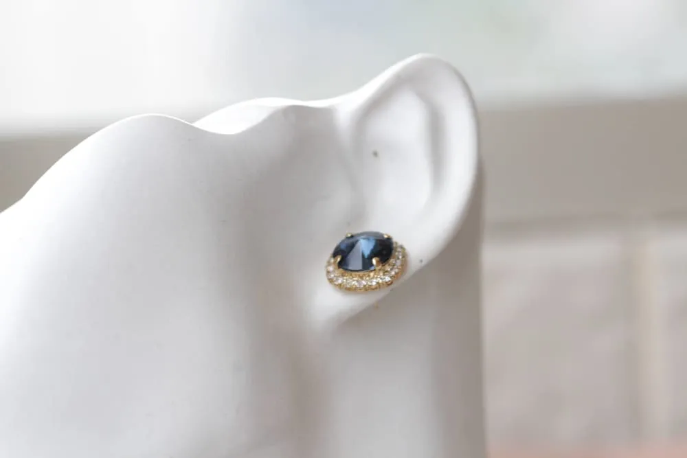 SILVER CREAM EARRINGS