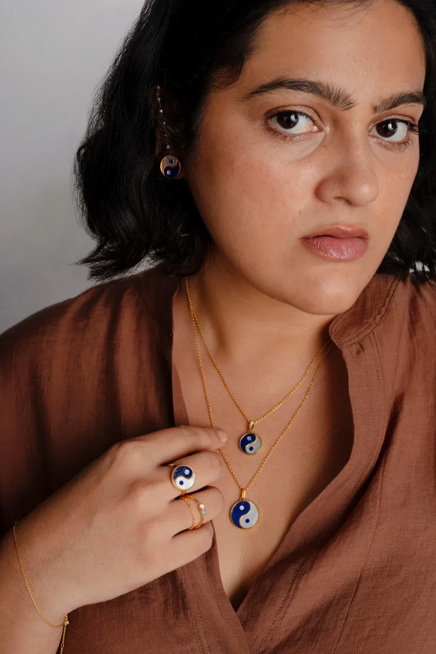 Small Balance Necklace | 18 kt Solid Gold
