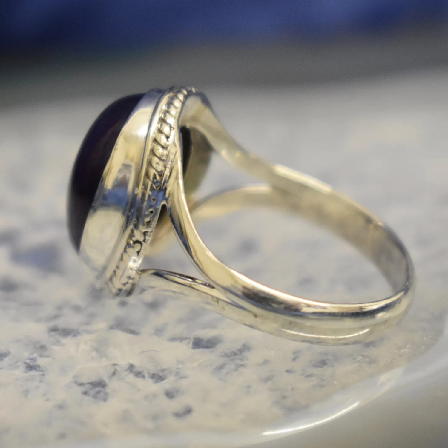 Soft Detailed Amethyst (925) Sterling Silver