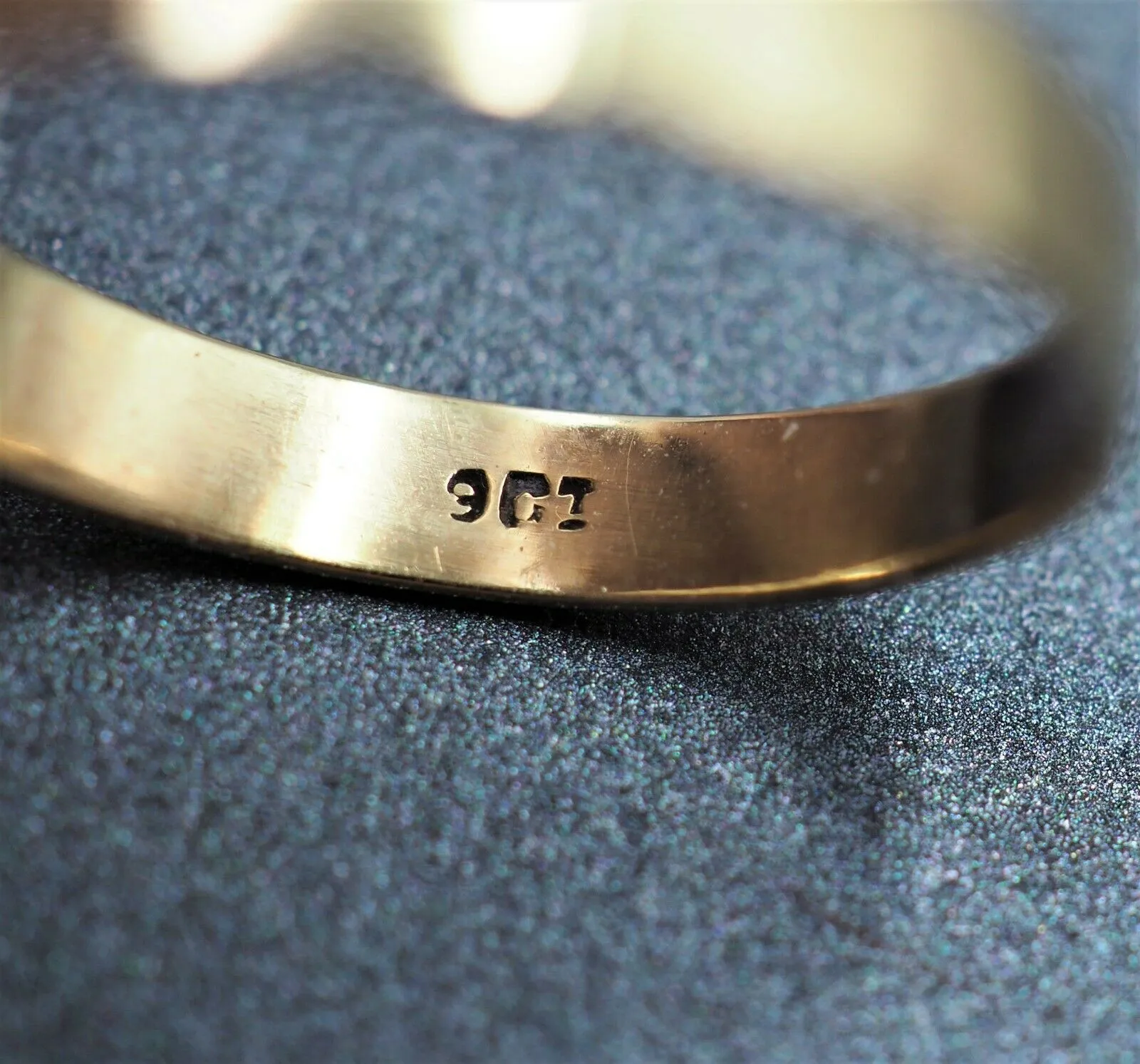 Spinel 9ct Yellow & White Gold Ring