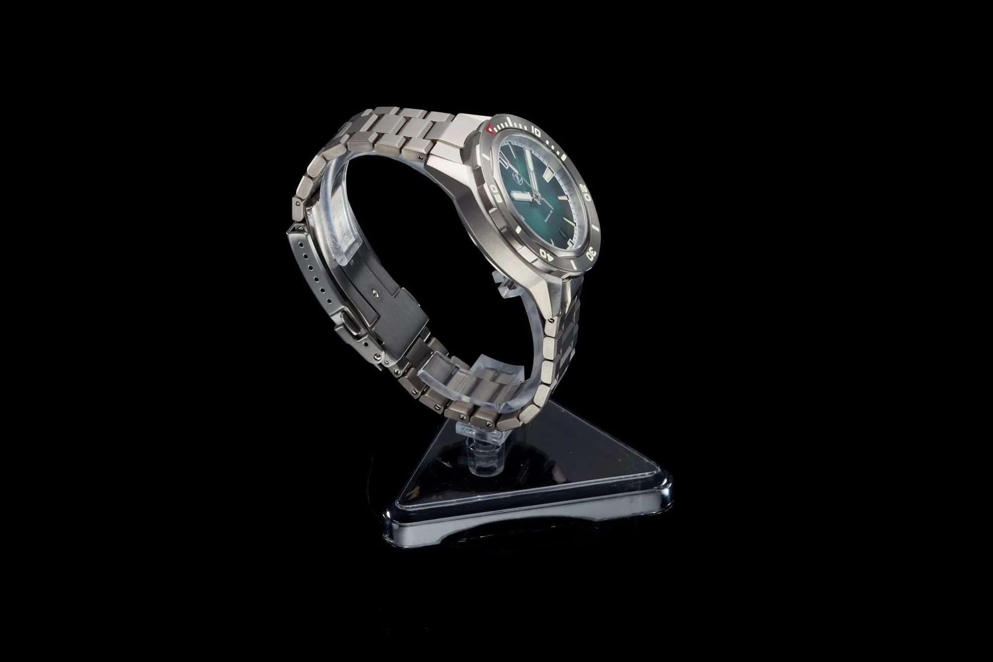 Swordfish 40mm Ti Emerald Green
