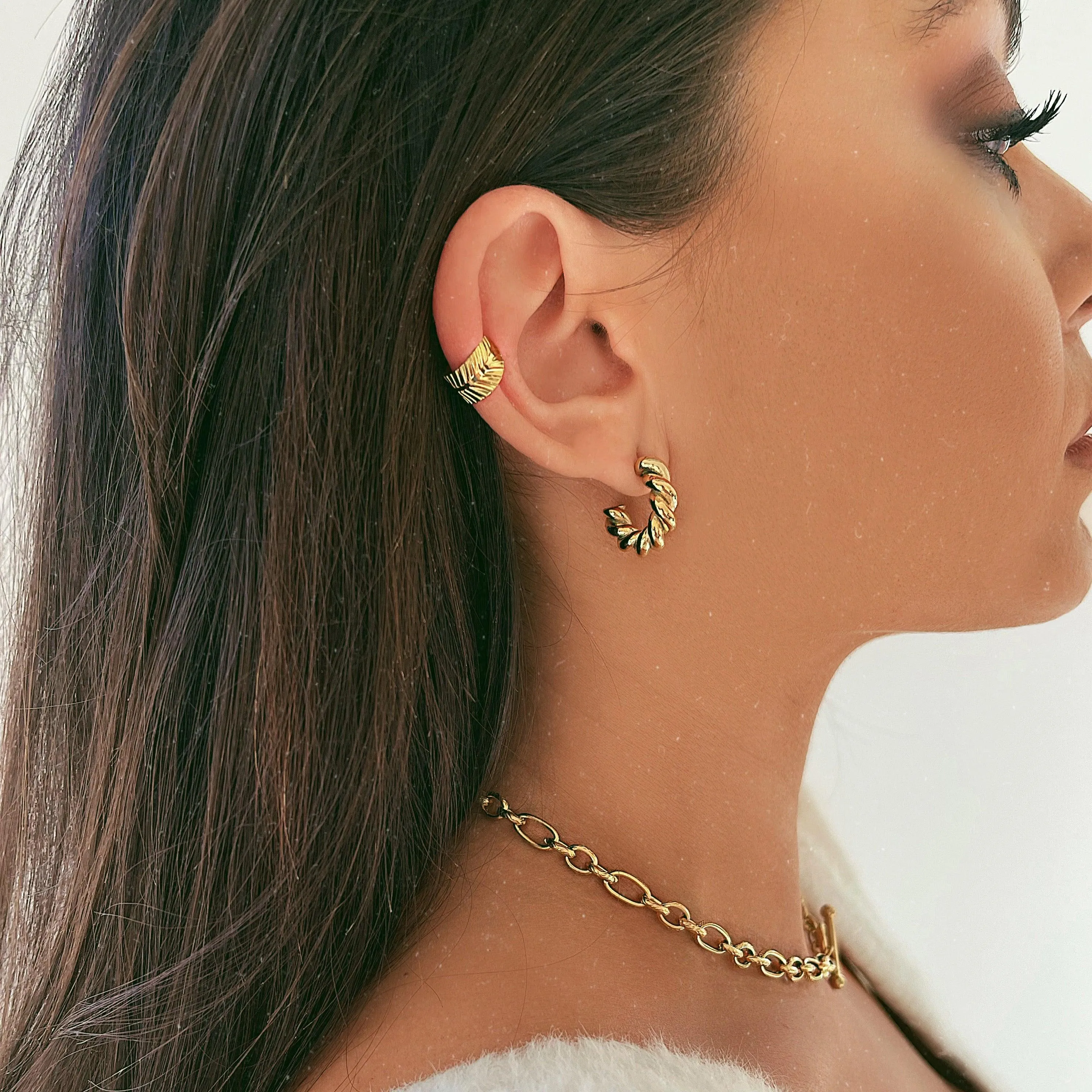Teresa Tbar Choker Necklace