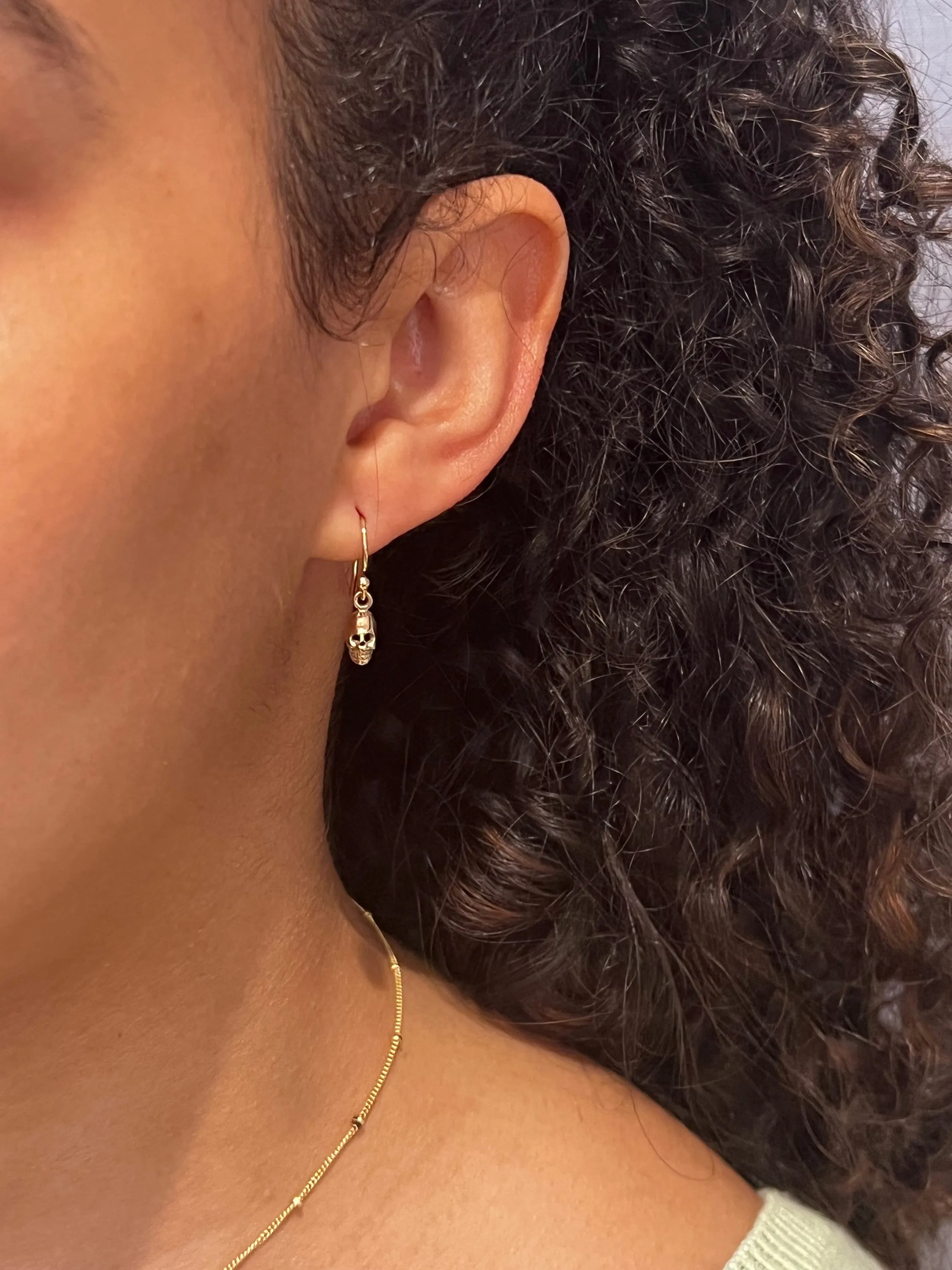 Tiny Skull Earrings - Gold