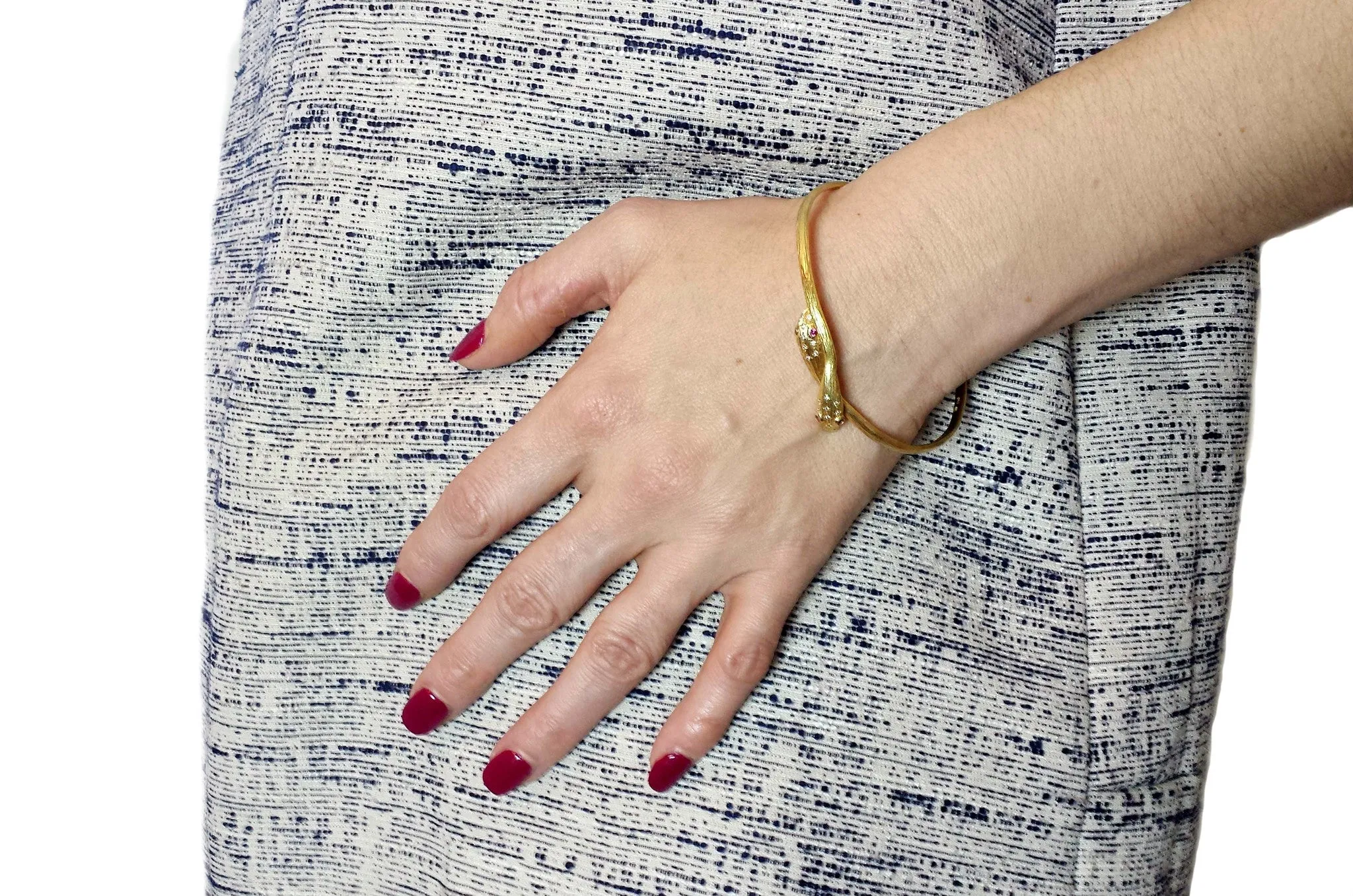 Vintage 1970s 18k Yellow Gold Serpent / Snake Bangle with Rubies & Diamonds