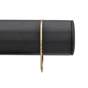 Vintage Italian 'UNO.A.ERRE' Solid 18K Gold Bangle Bracelet