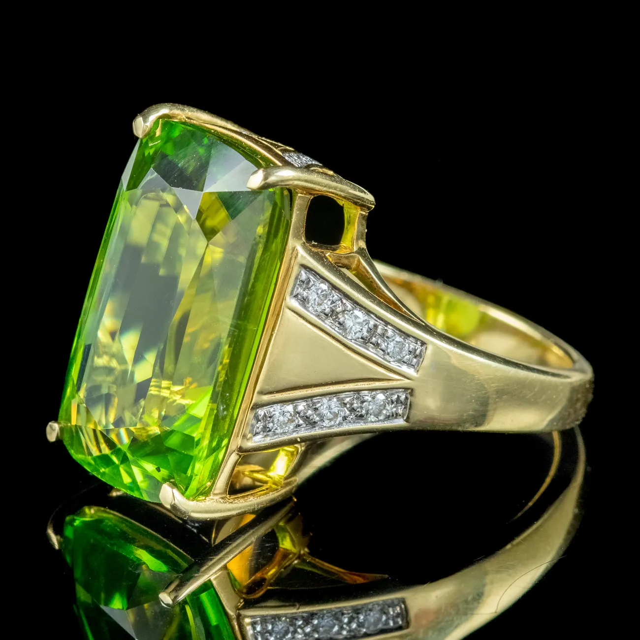 Vintage Peridot Diamond Cocktail Ring 16.5ct Peridot