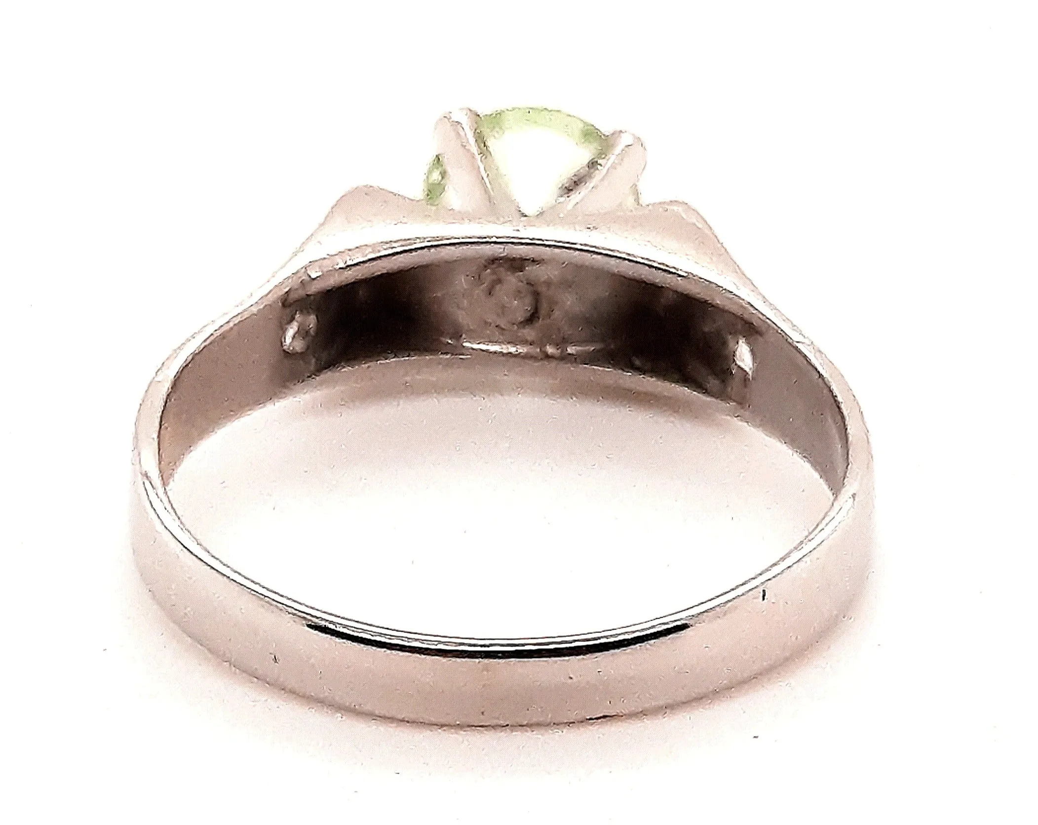 White Gold & Spinel Ring